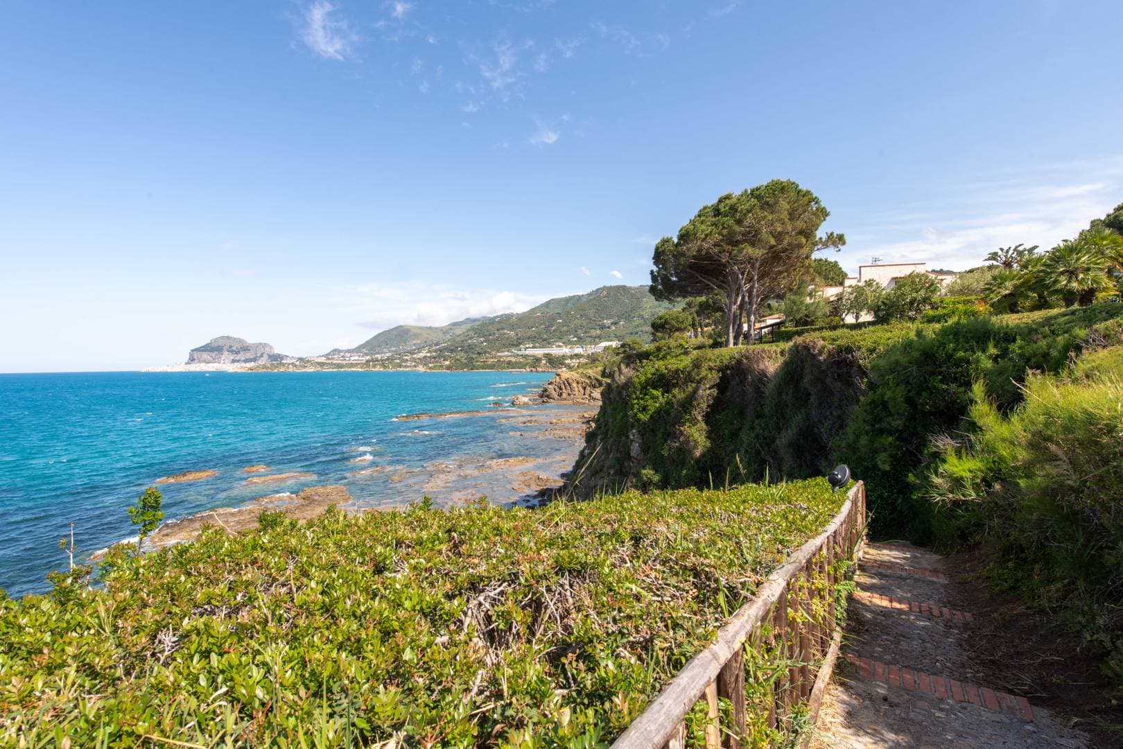 Villa Giulia Vista Mare con Spiaggia Privata, Mazzaforno — photo 2