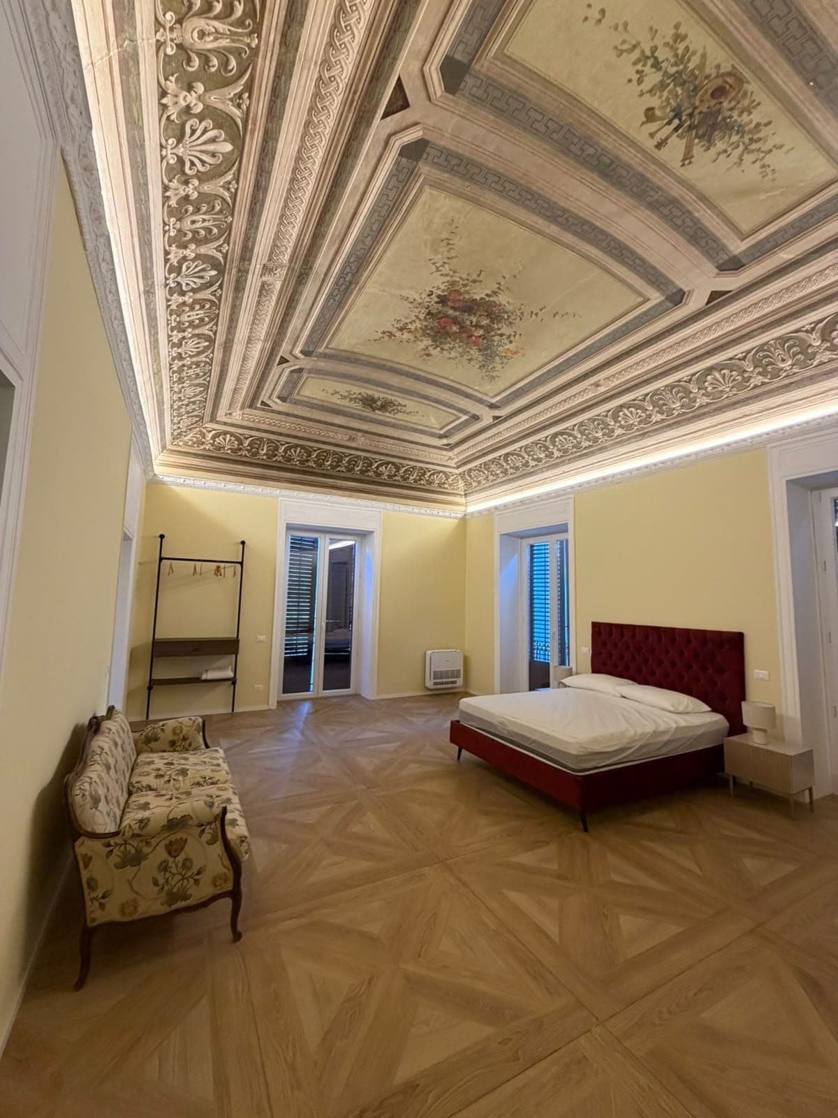 Pajno Suites & Apartments